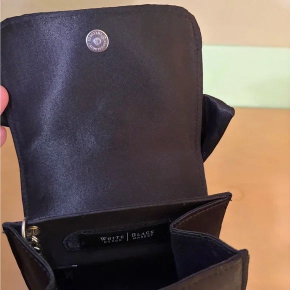 White House Black Market Black Bow Clutch Wristlet - Picture 4 of 6